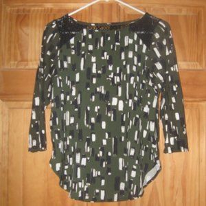 Weston Patterned & Lace 3/4 Sleeve Top